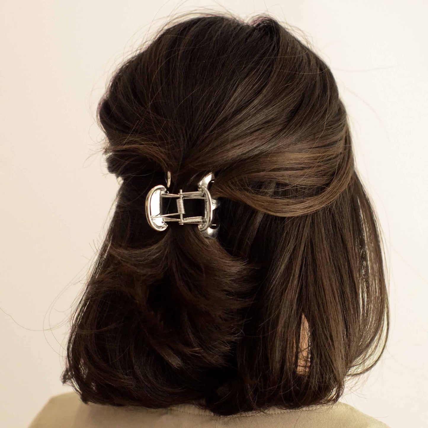 nar'sha - Metal Hair Claw Clip | Silver