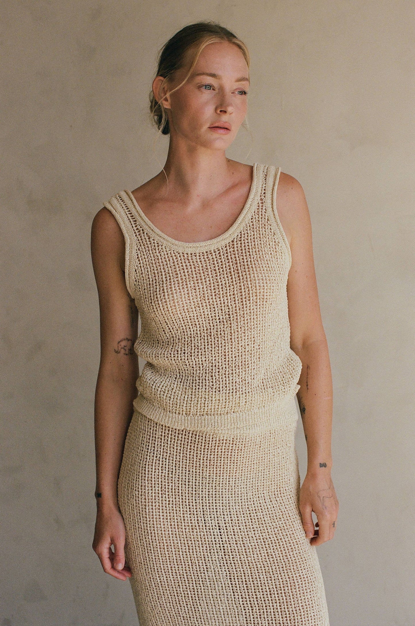 AW1032 | Knit Polyester Cotton Sweater Ribbed Tank: Natural
