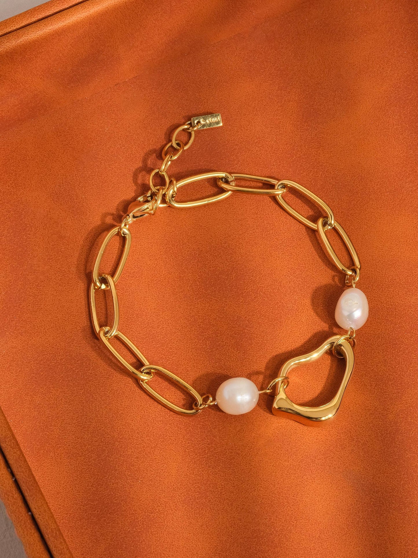 Flânerie by MAIQ - Katia 18K Non-Tarnish Classic Pearl Chain Bracelet: Yellow Gold