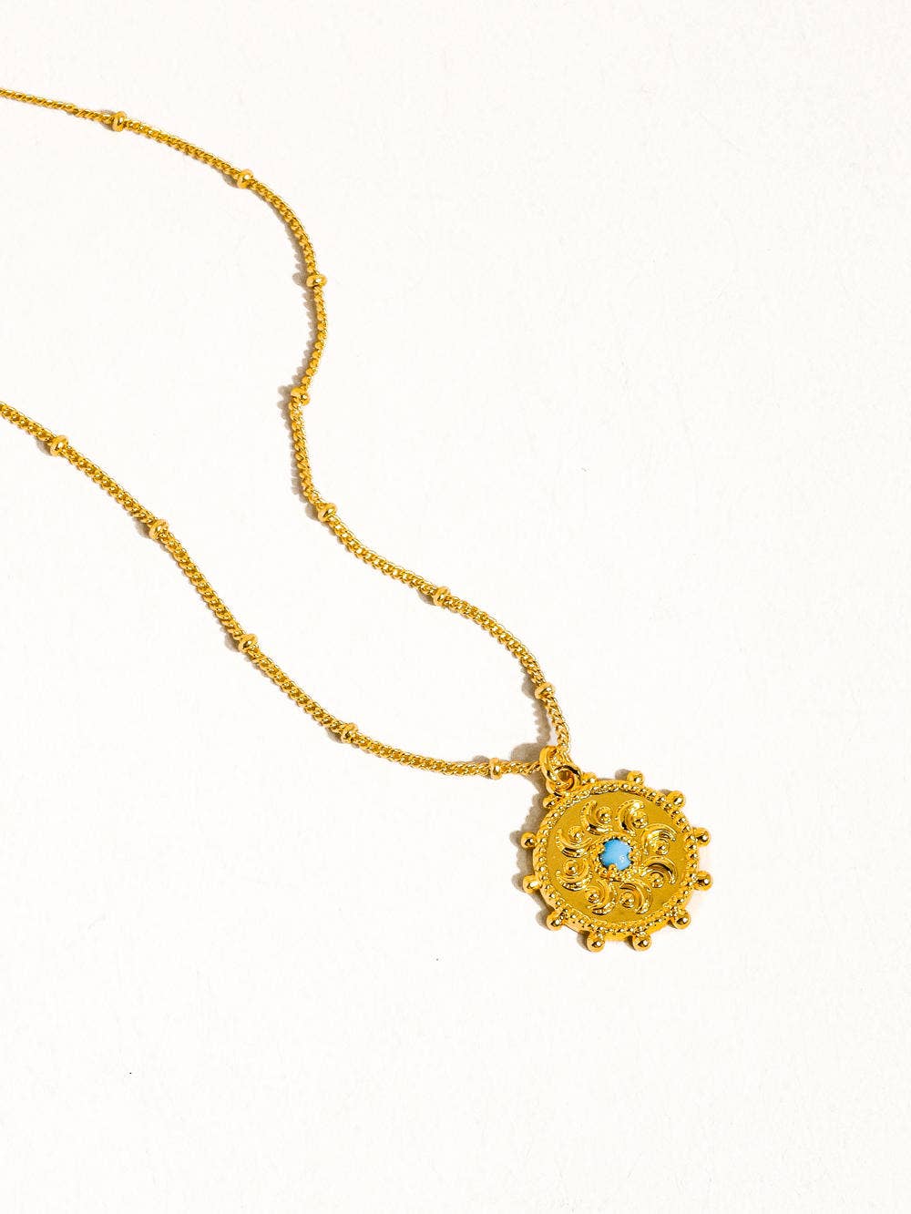 Flânerie by MAIQ - Stassie 18K Gold Turquoise Stone Sun Necklace: Yellow Gold