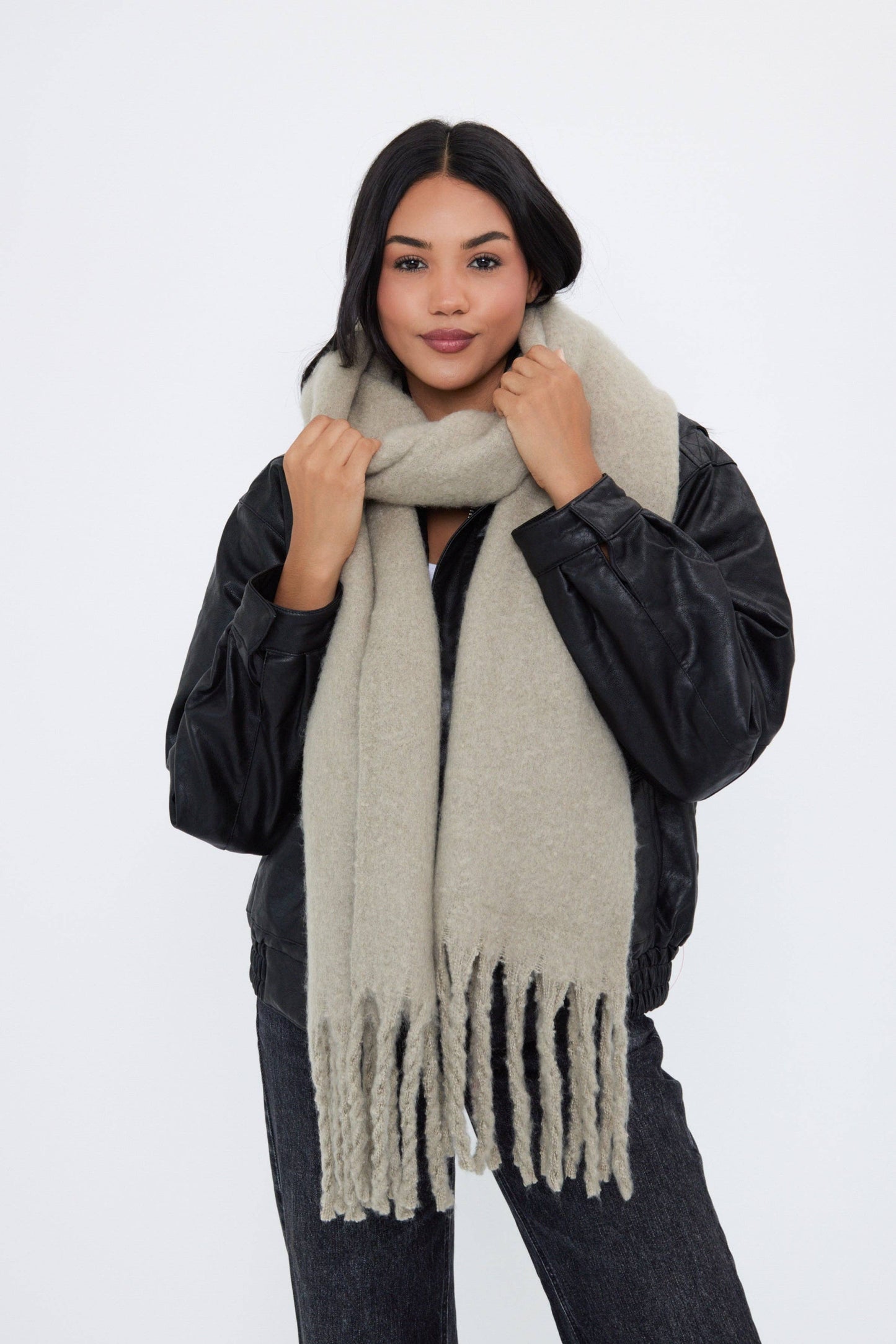 My Accessories London - Women's Oversized Chunky Blanket Scarf in Grey Beige: Sustained Grey