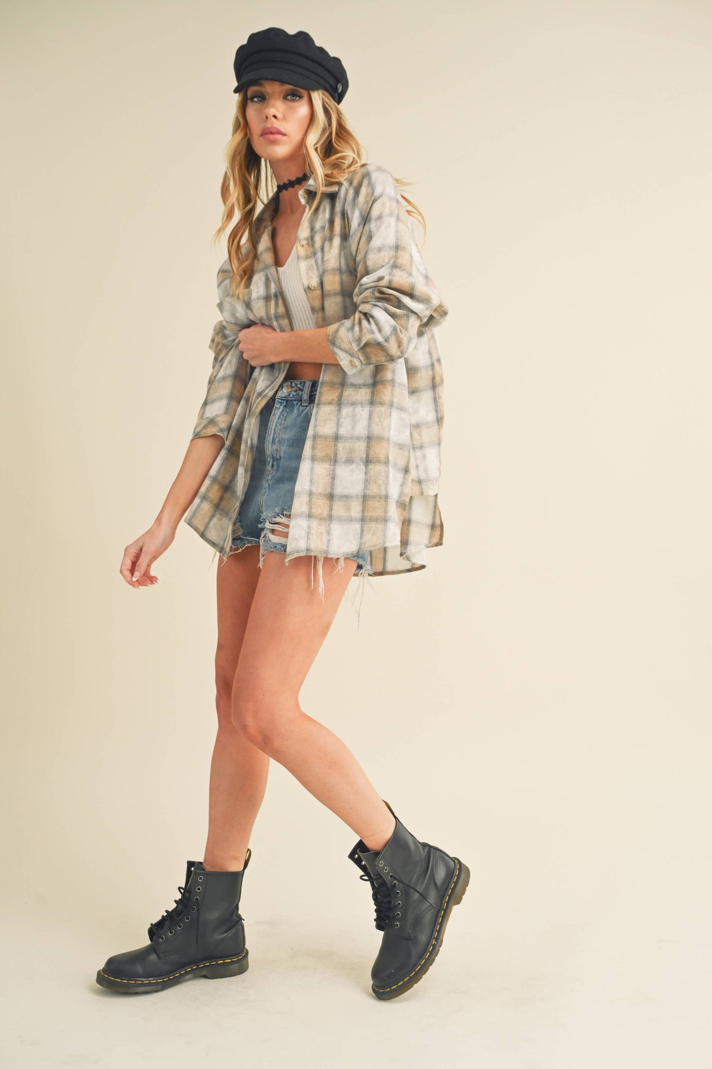 AEMI + CO - 8323DN Laura Plaid Washed Flannel Button Up: Contemporary / Oat