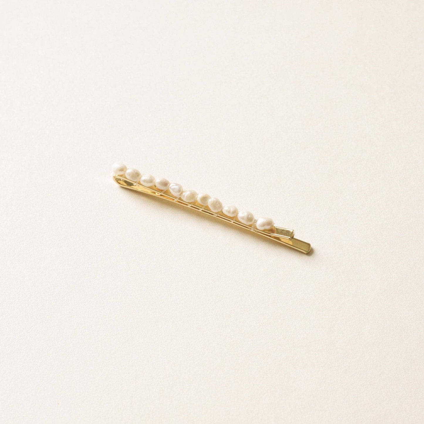nar'sha - Freshwater Pearl Beaded Metal Hair Bobby Pins | Set of 4
