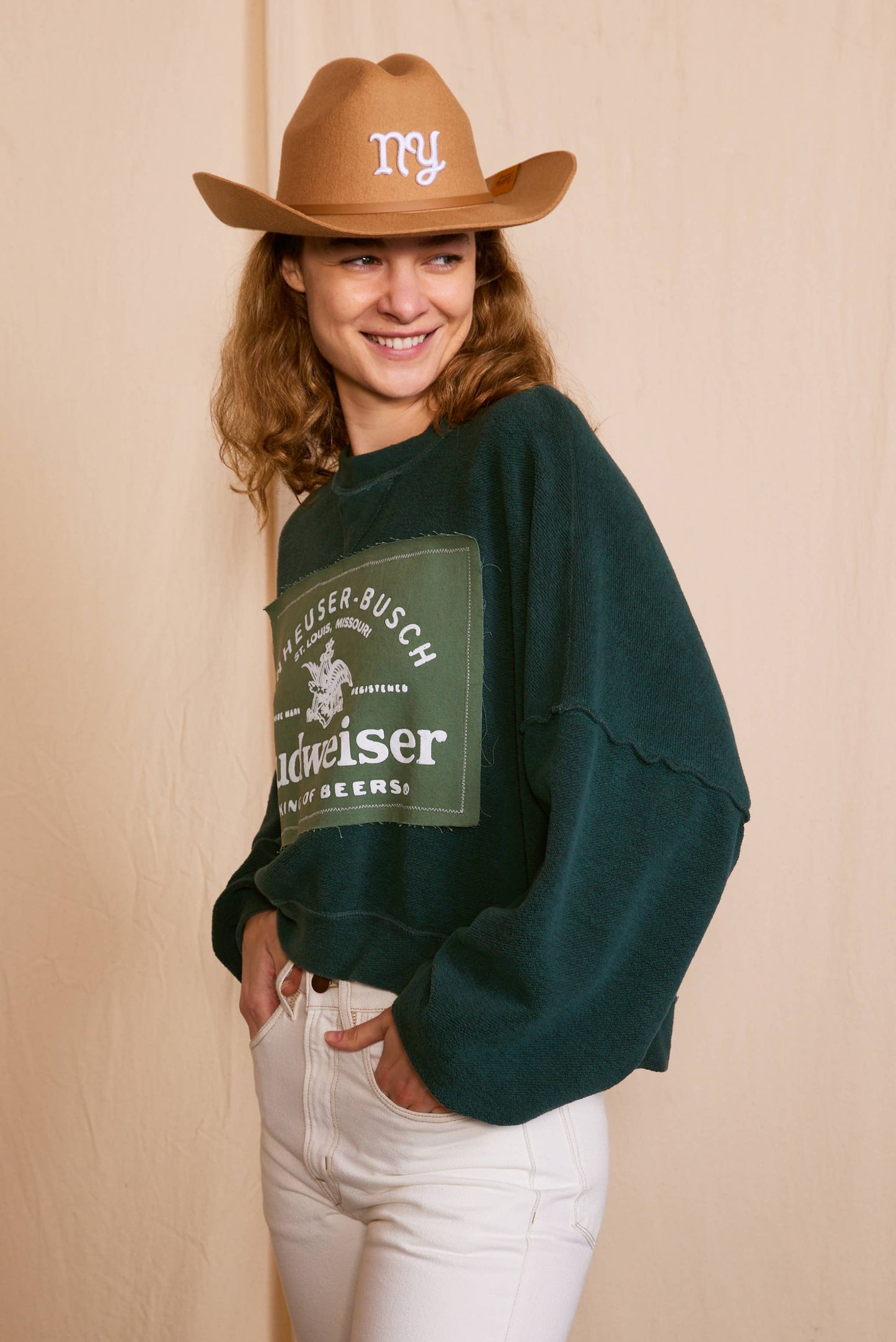 People Of Leisure - Budweiser King of Beers Oversized Sweatshirt: M