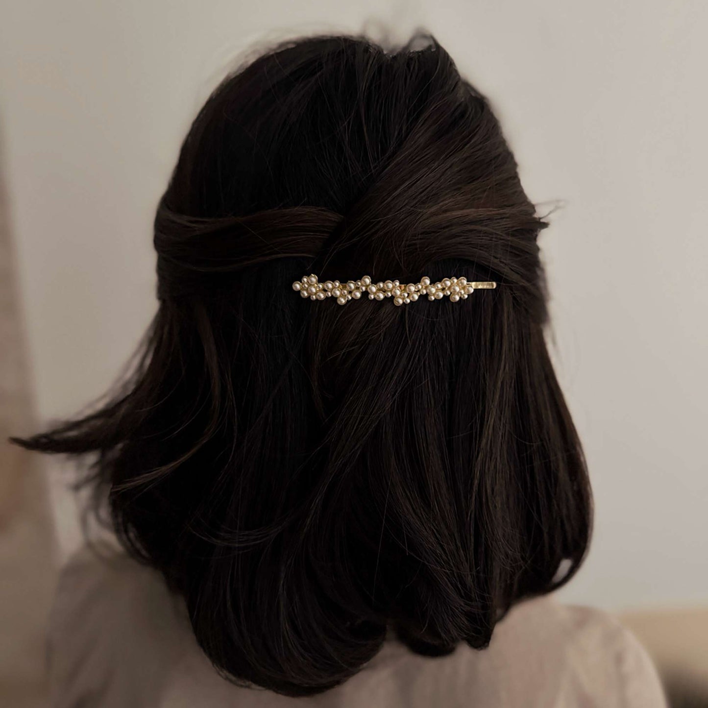 nar'sha - Pearl & Metal Hair Bobby Pins | Set of 4