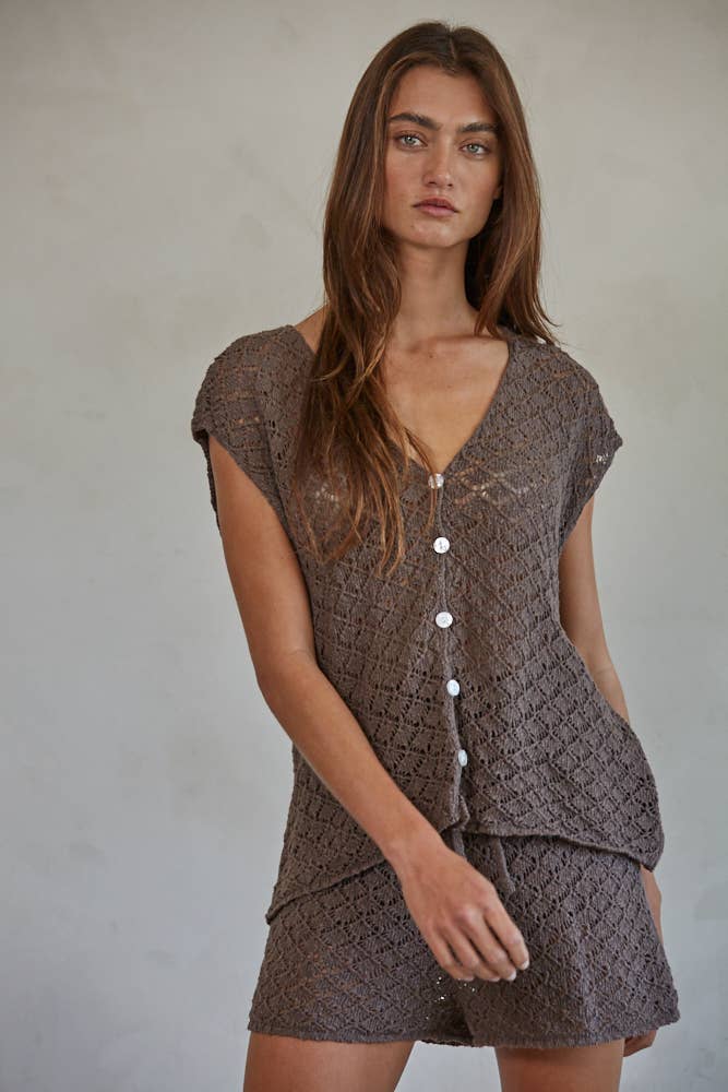 By Together - W1884 | Knit Sweater Cotton Straight Leg Shorts: Chocolate