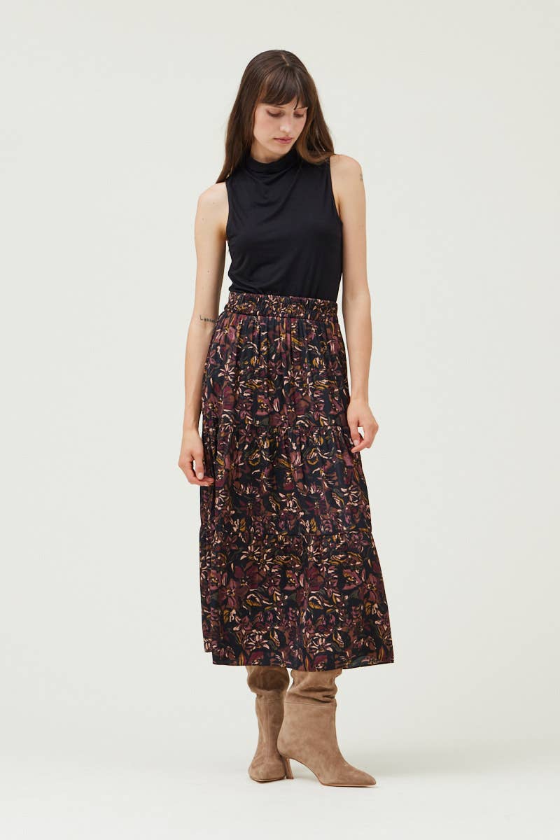 Grade & Gather - 50410VG - TIERED PRINTED CHIFFON SKIRT: Black / Contemporary