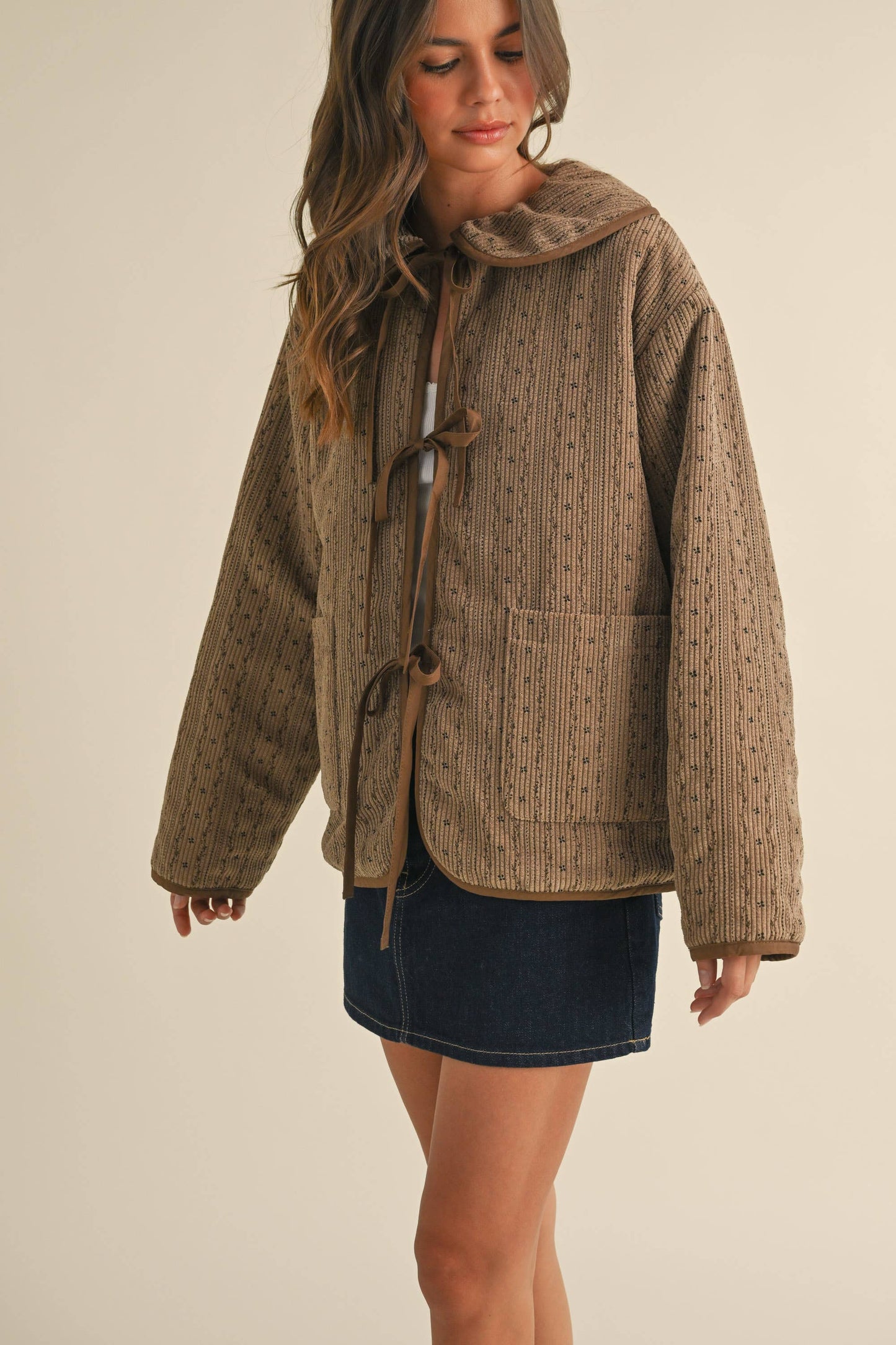 POLKADOT EMBROIDERED QUILTED JACKET: CREAM