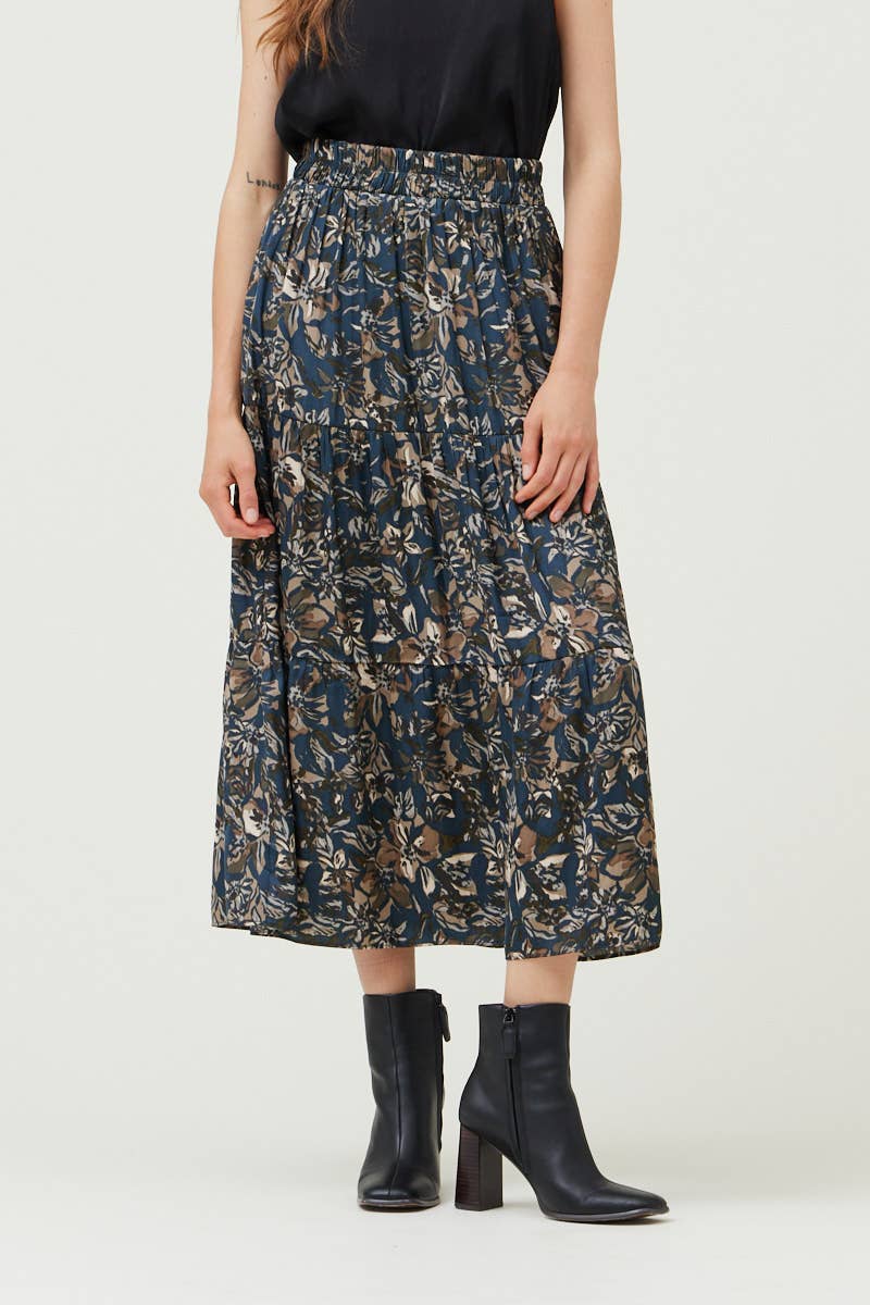 Grade & Gather - 50410VG - TIERED PRINTED CHIFFON SKIRT: Black / Contemporary