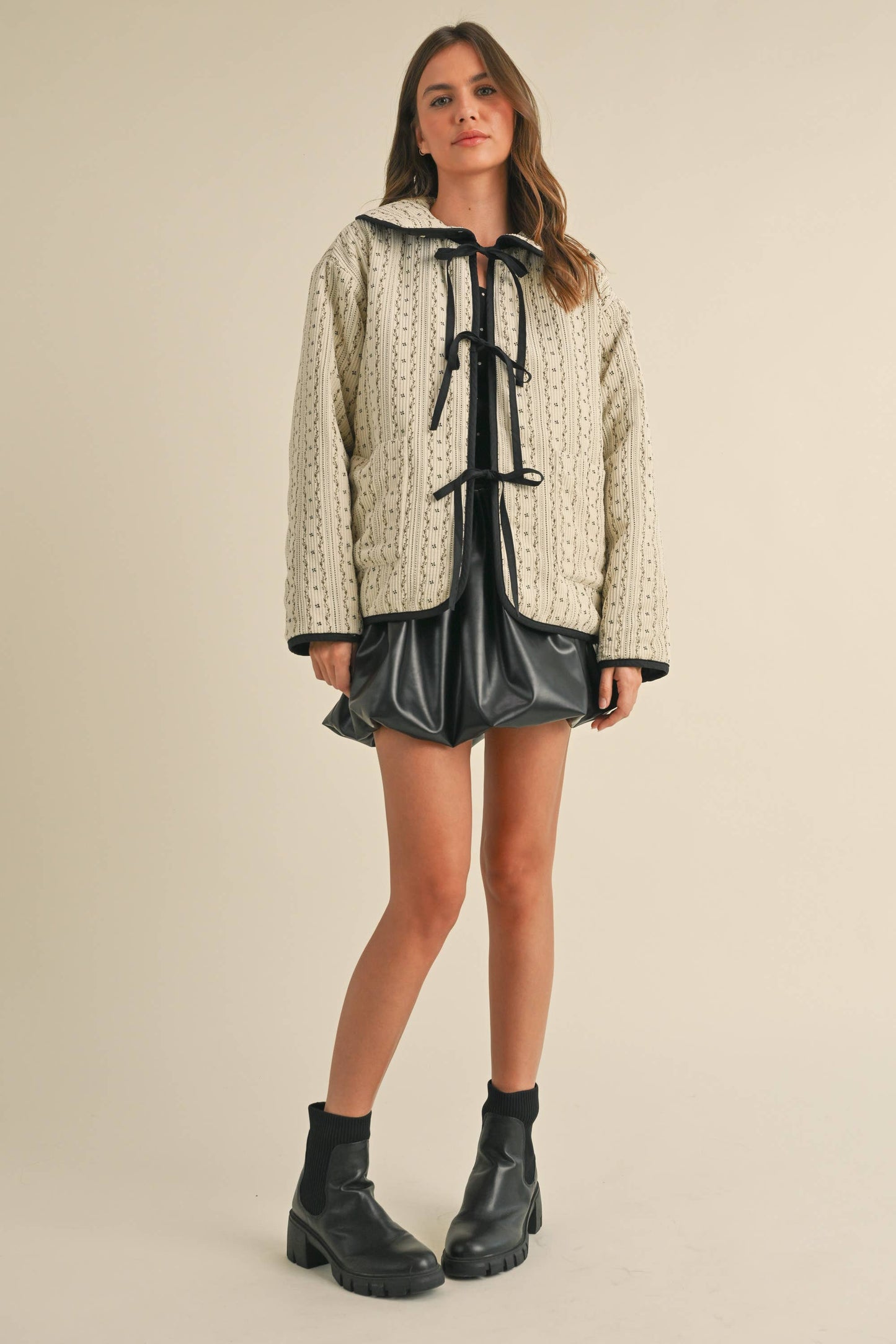 POLKADOT EMBROIDERED QUILTED JACKET: CREAM