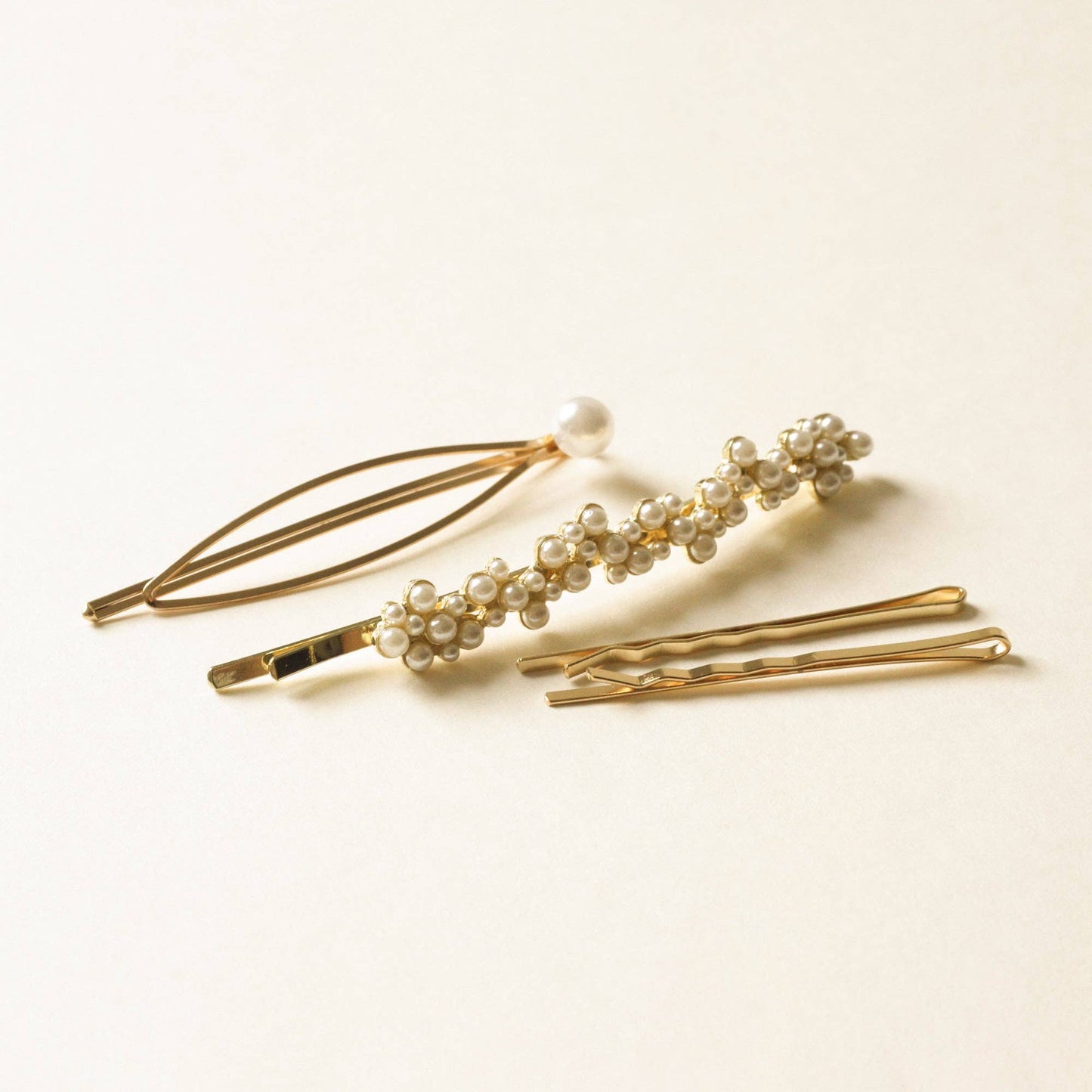 nar'sha - Pearl & Metal Hair Bobby Pins | Set of 4