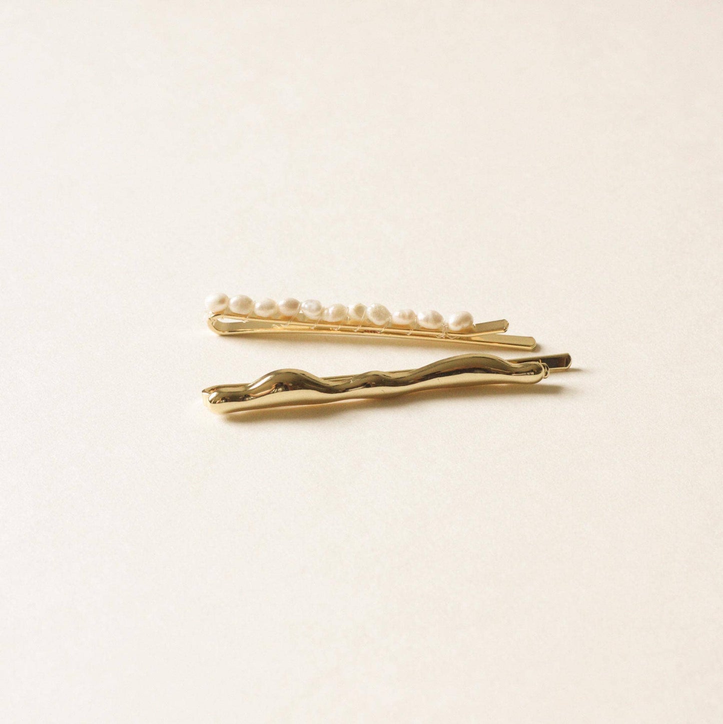 nar'sha - Freshwater Pearl Beaded Metal Hair Bobby Pins | Set of 4