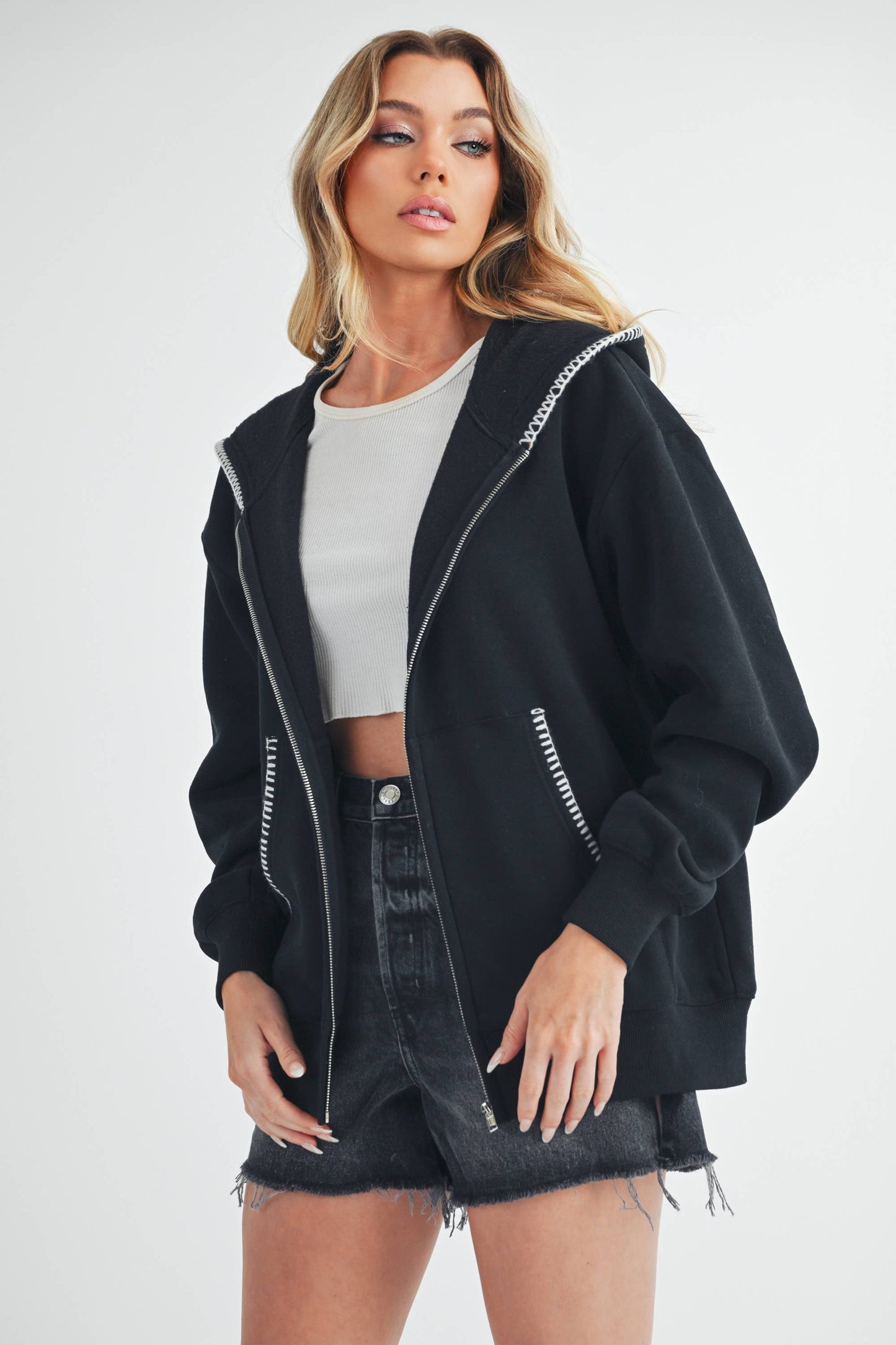 AEMI + CO - 989EK Noel Full Zip Hoodie : Black / Contemporary