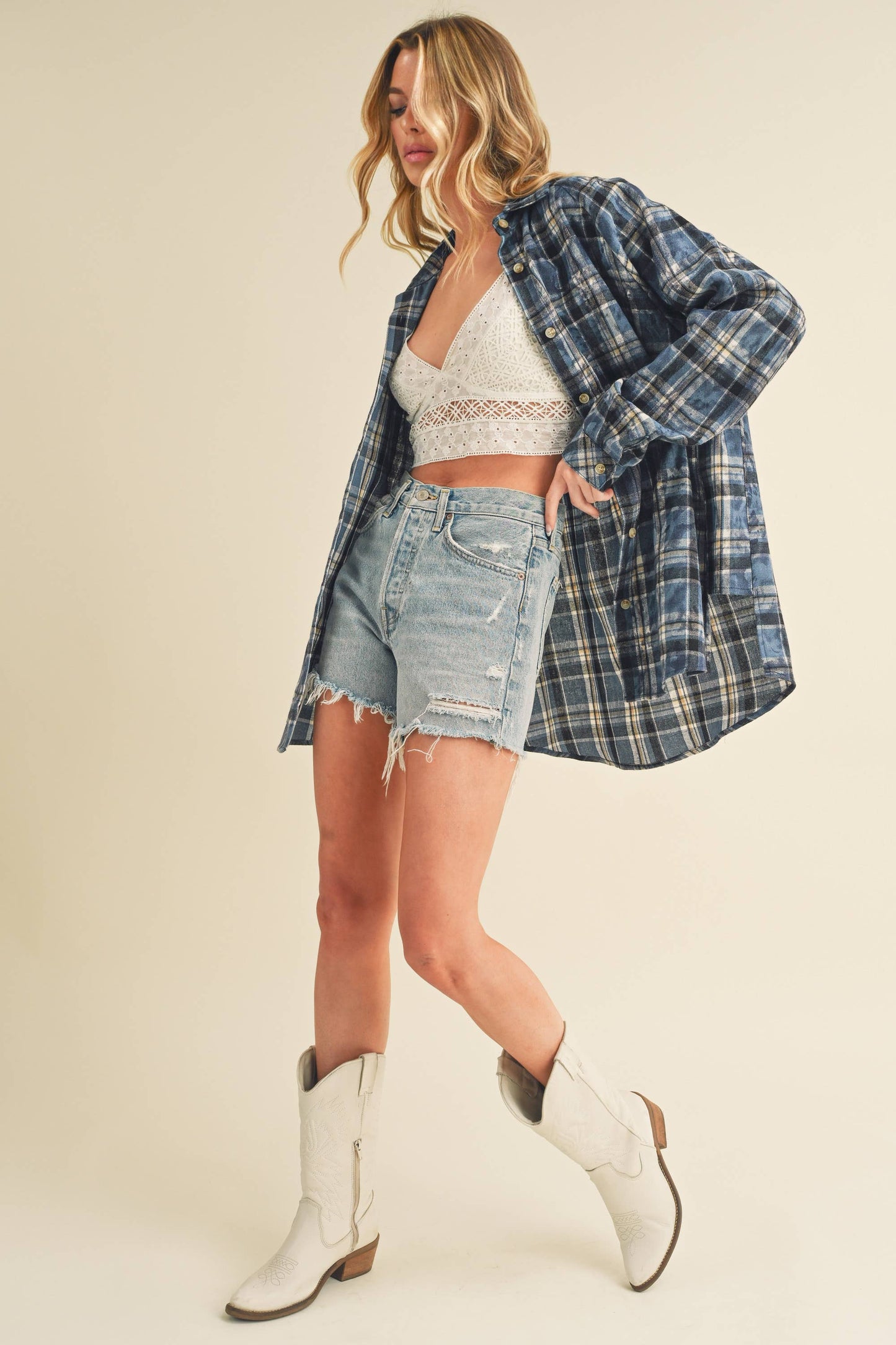 AEMI + CO - 8323DN Laura Plaid Washed Flannel Button Up: Contemporary / Oat