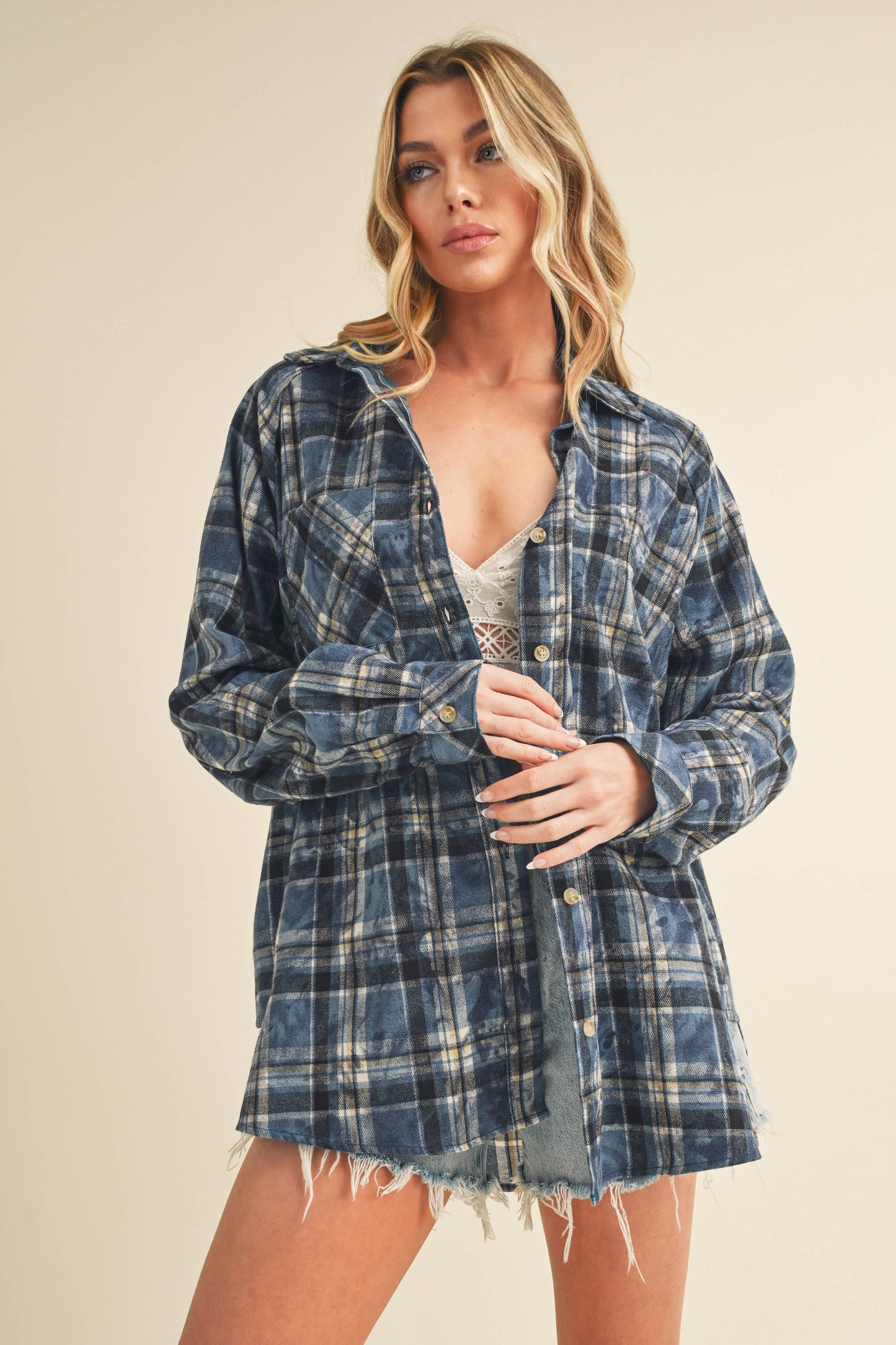 AEMI + CO - 8323DN Laura Plaid Washed Flannel Button Up: Contemporary / Oat