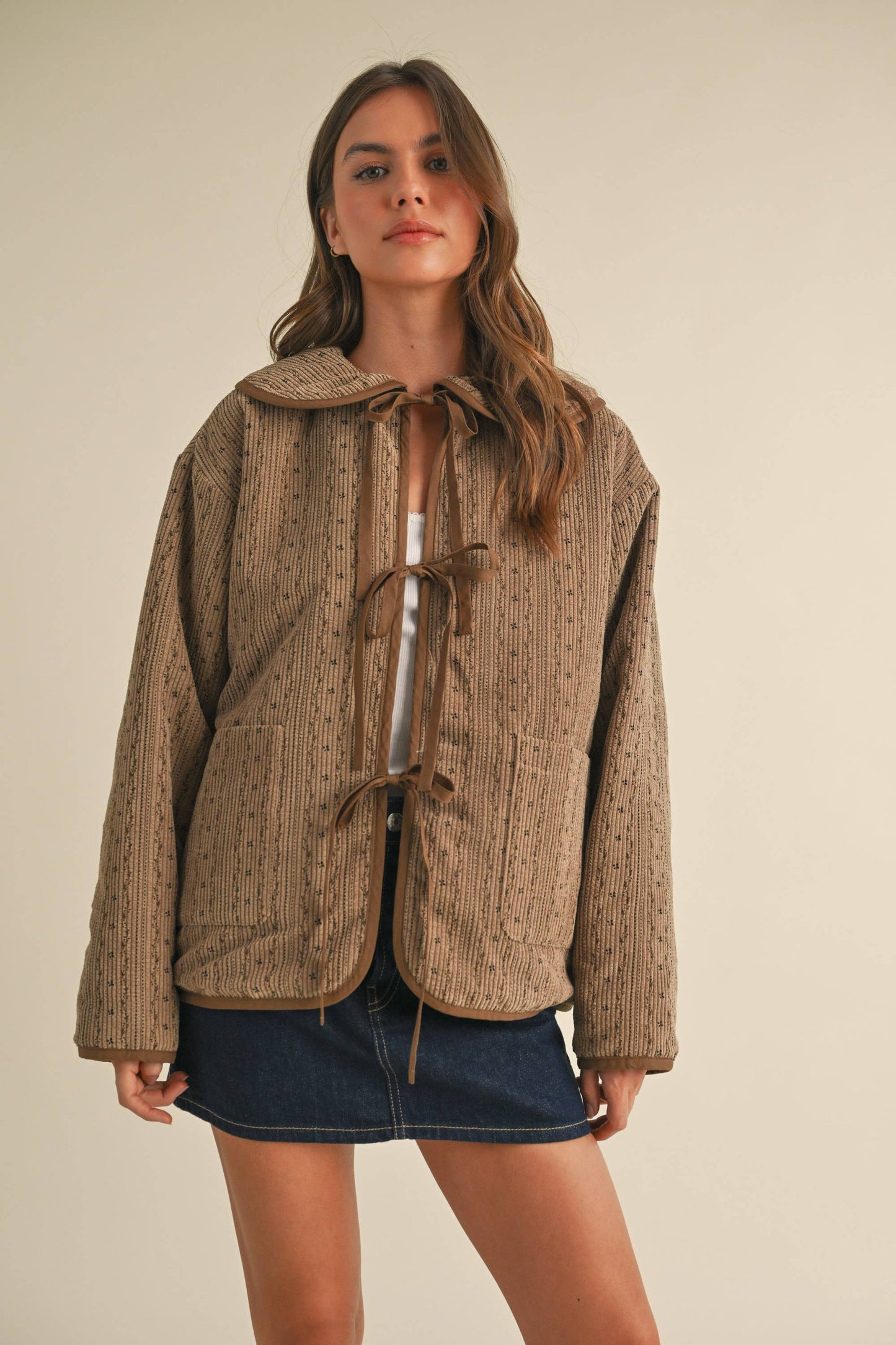 POLKADOT EMBROIDERED QUILTED JACKET: CREAM