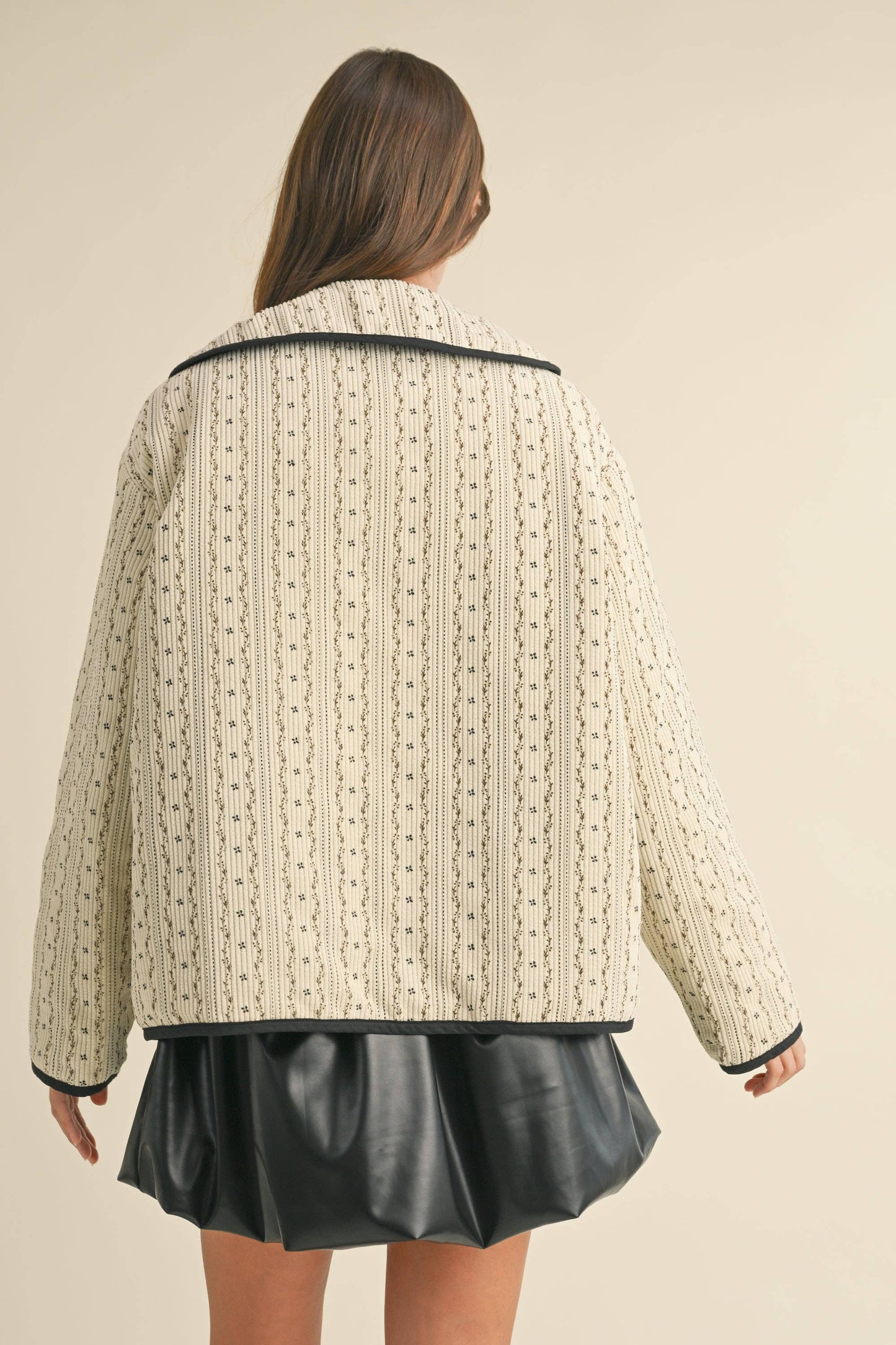 POLKADOT EMBROIDERED QUILTED JACKET: CREAM