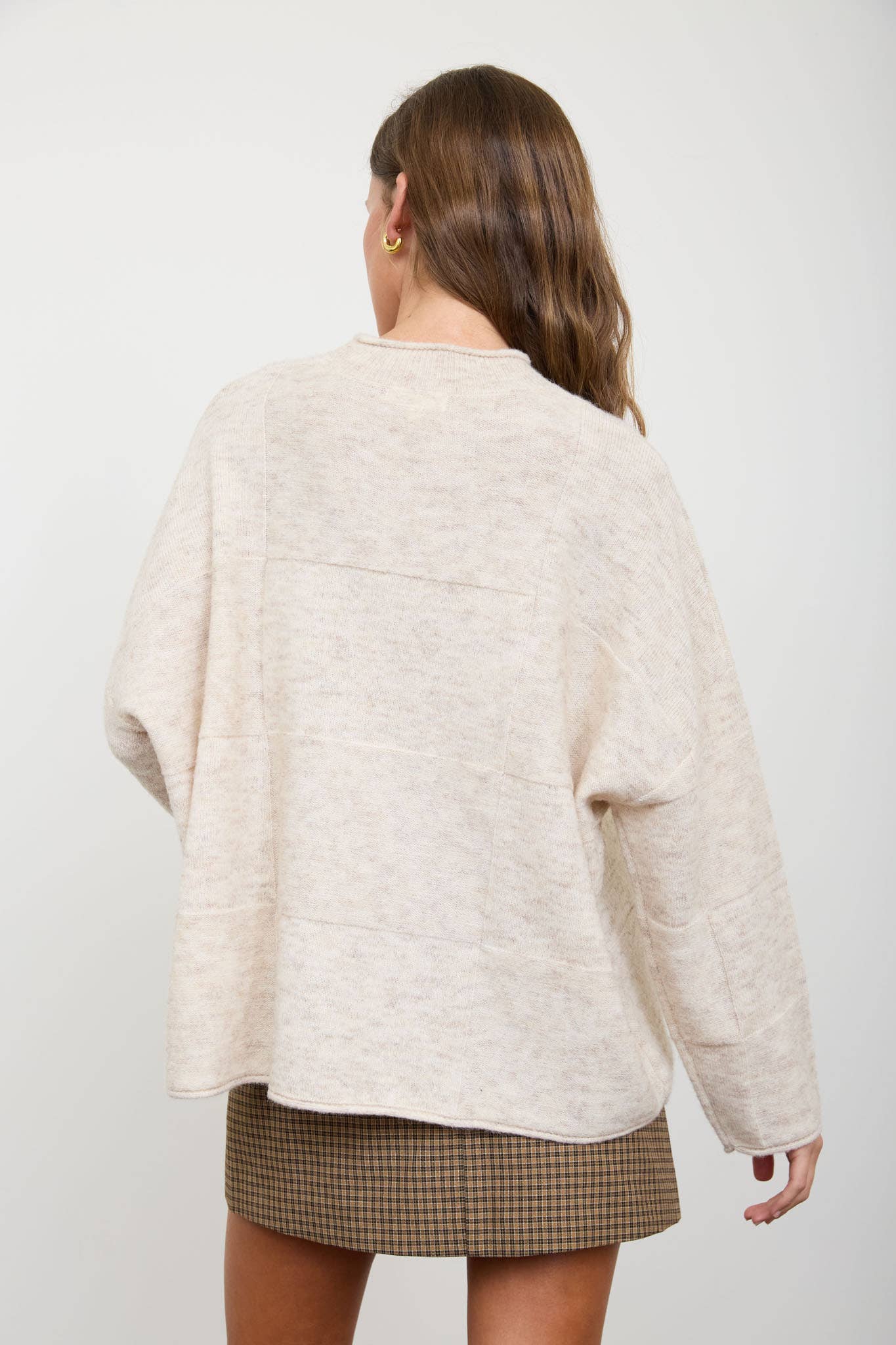 Blu Pepper - HEATHERED CHECKERED TEXTURE LONG SLEEVE SWEATER: CHARCOAL
