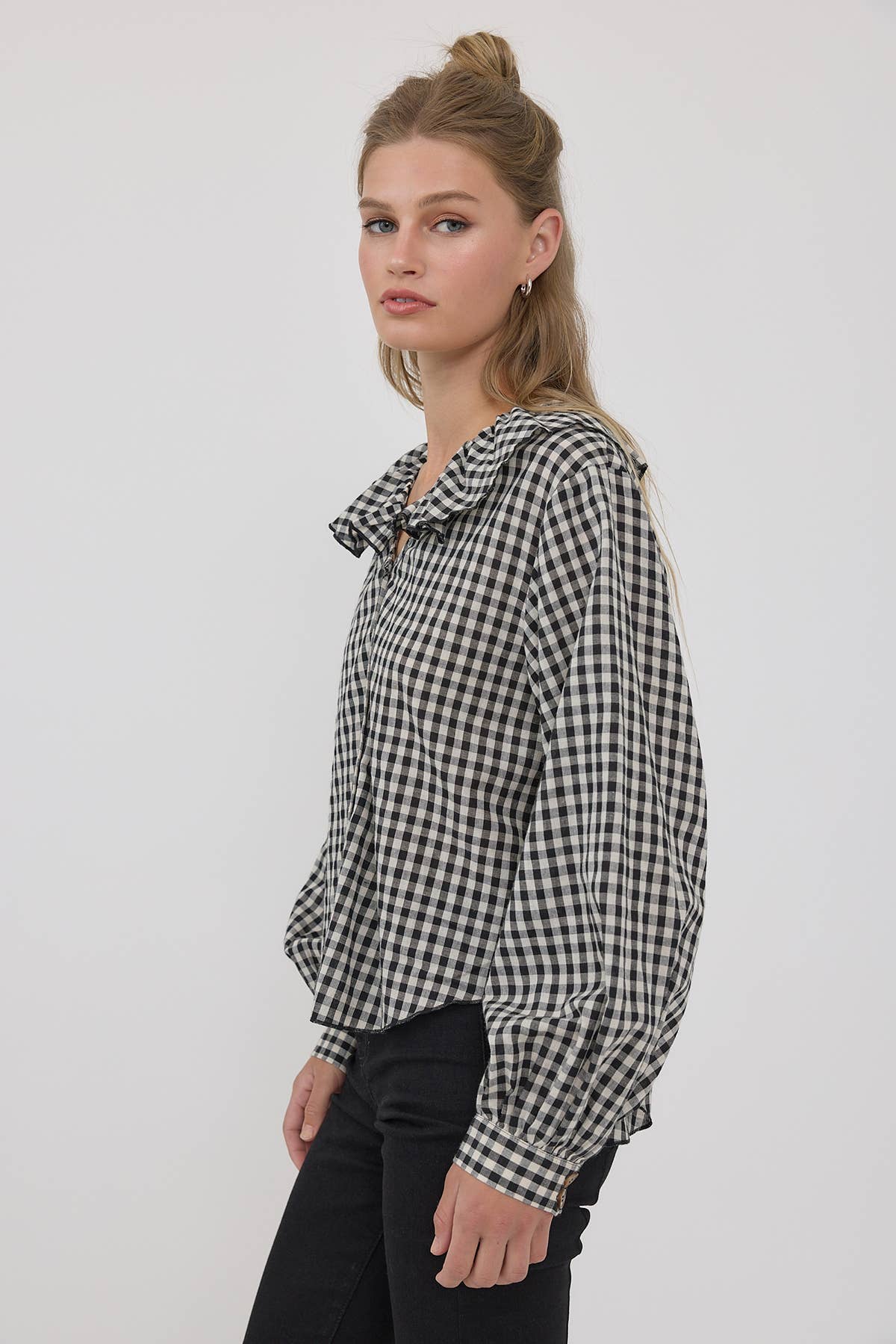 RAISONNEL - Gingham Ruffle Collar Button-Up Blouse - RT1317: BLACK / S-M-L (3-2-1)