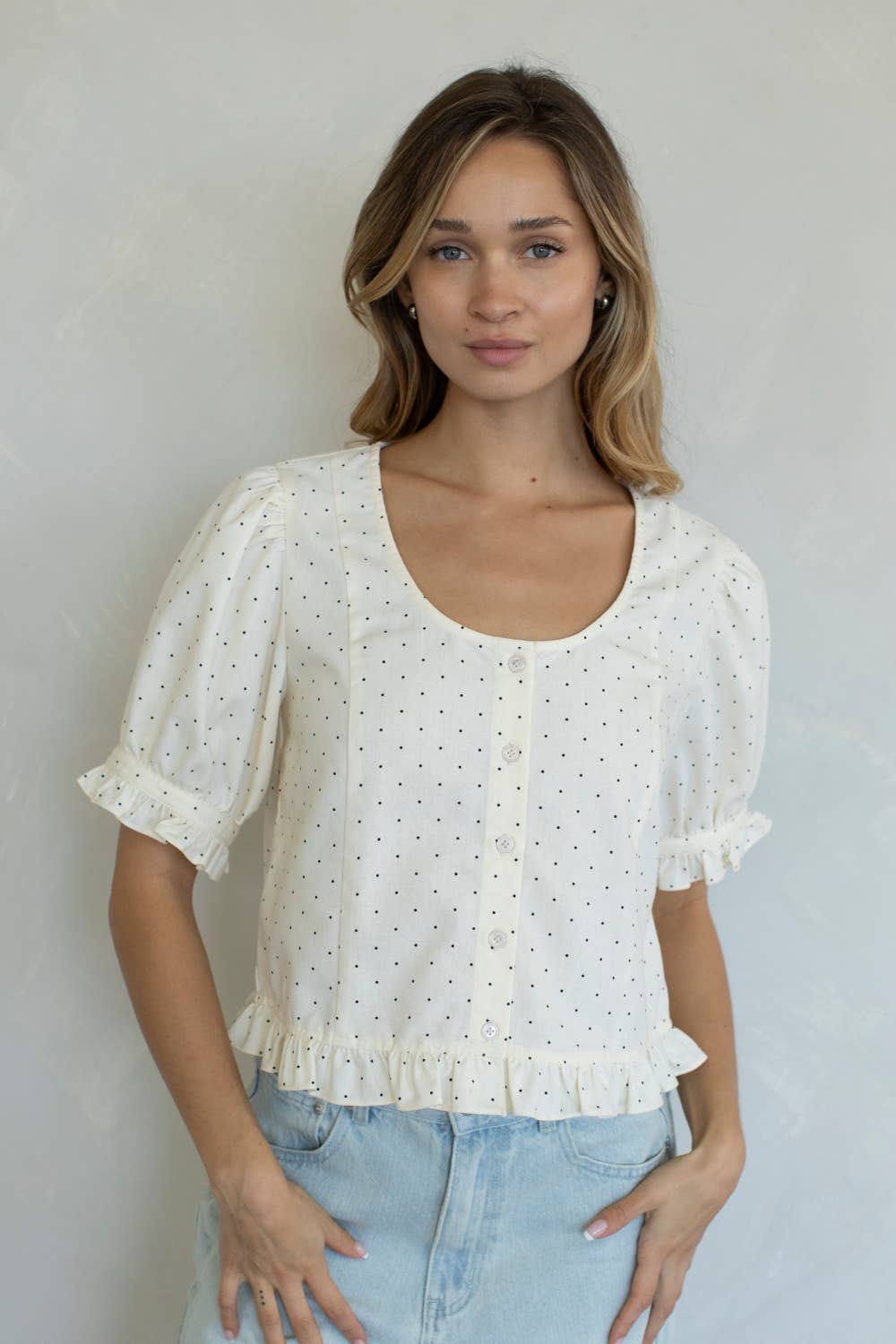 Dana Blouse: CREAM