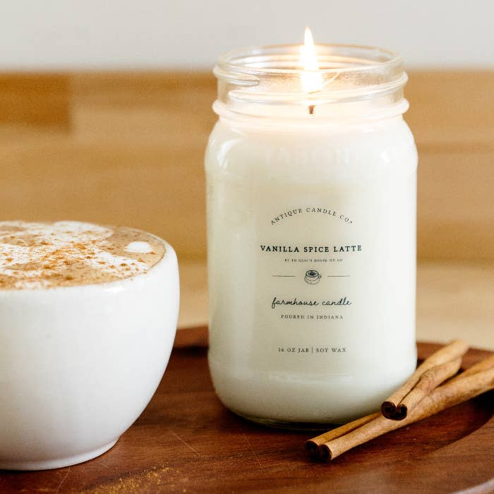 Antique Candle Co.® - Vanilla Spice Latte - Soy Candle: 1 mason jar (16oz)