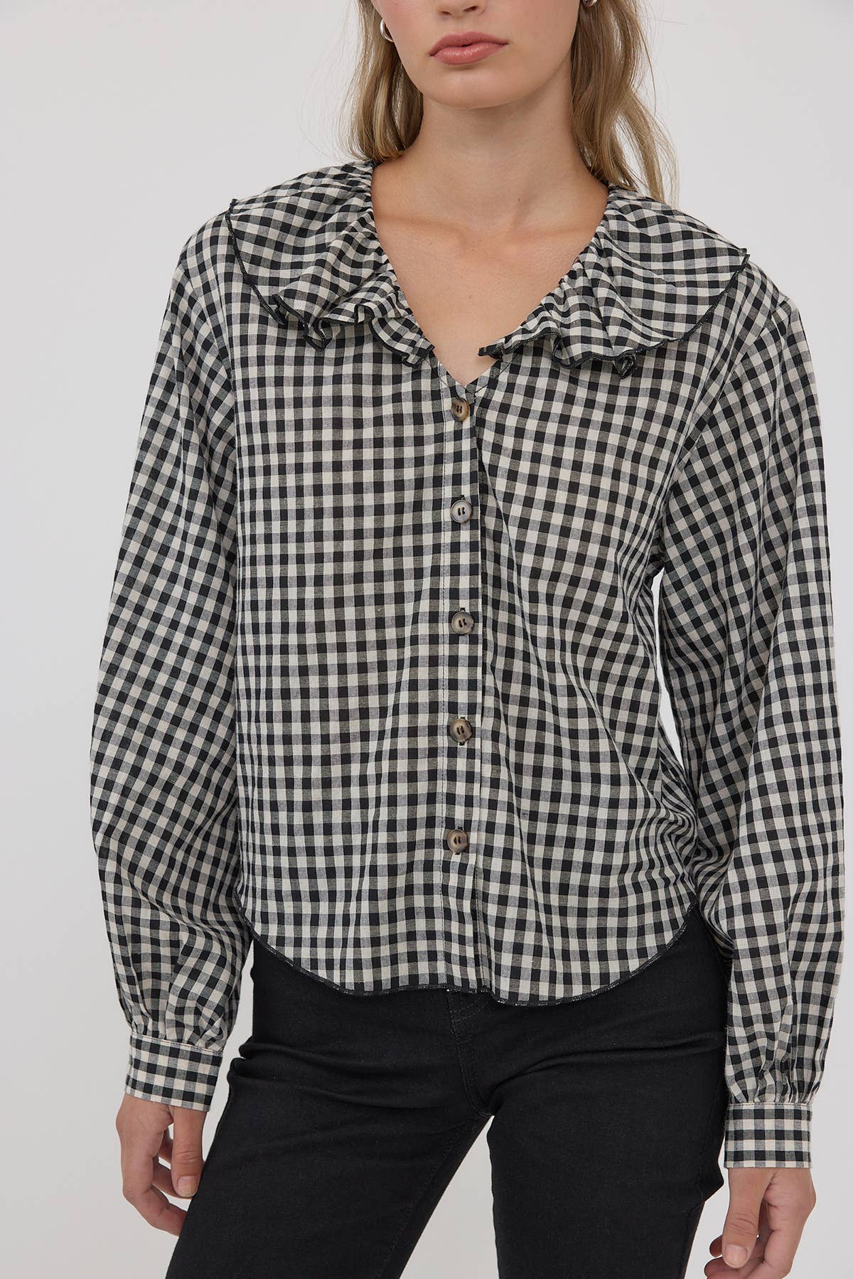 RAISONNEL - Gingham Ruffle Collar Button-Up Blouse - RT1317: BLACK / S-M-L (3-2-1)