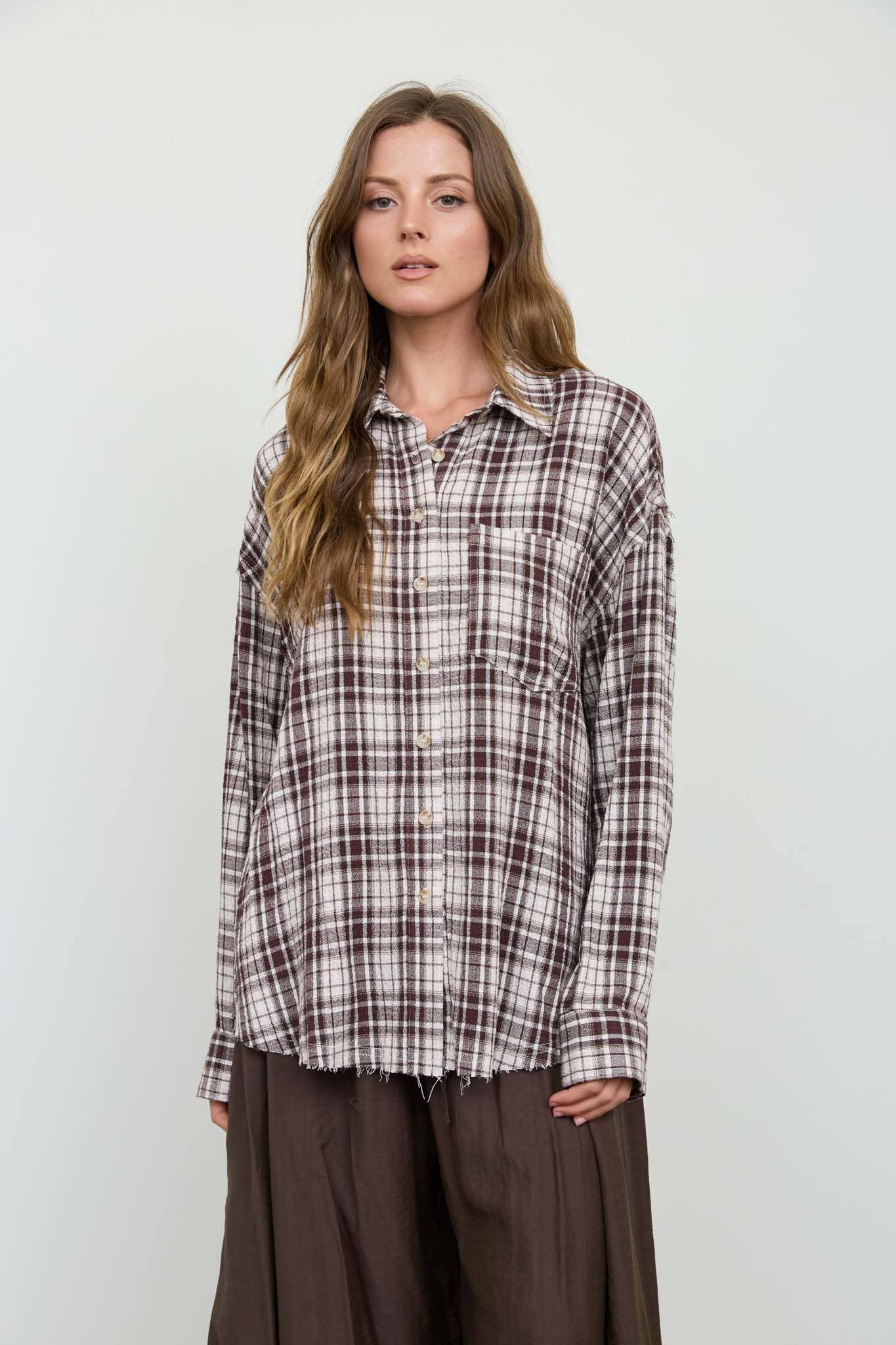 Blu Pepper - PLAID COLLARED BUTTON DOWN DISTRESSED TOP : BROWN