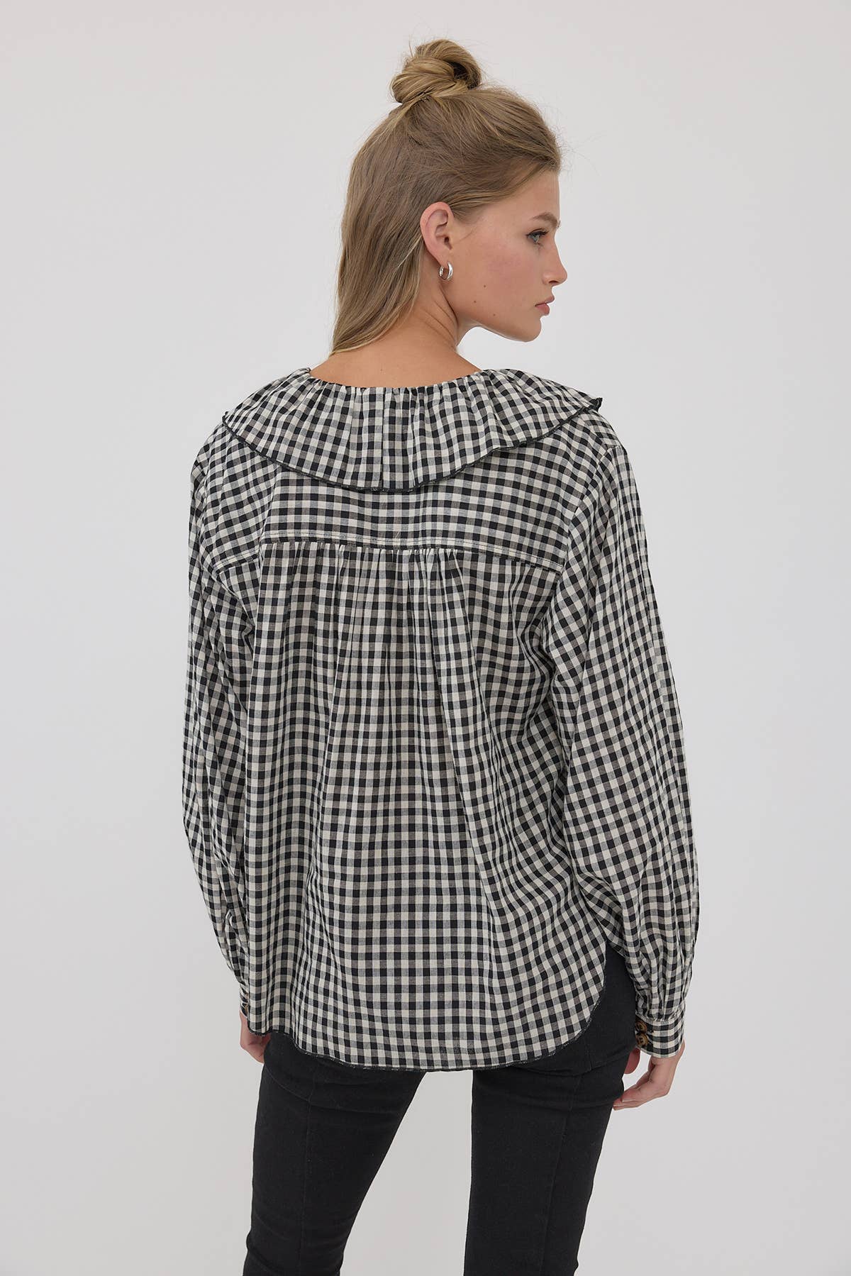 RAISONNEL - Gingham Ruffle Collar Button-Up Blouse - RT1317: BLACK / S-M-L (3-2-1)