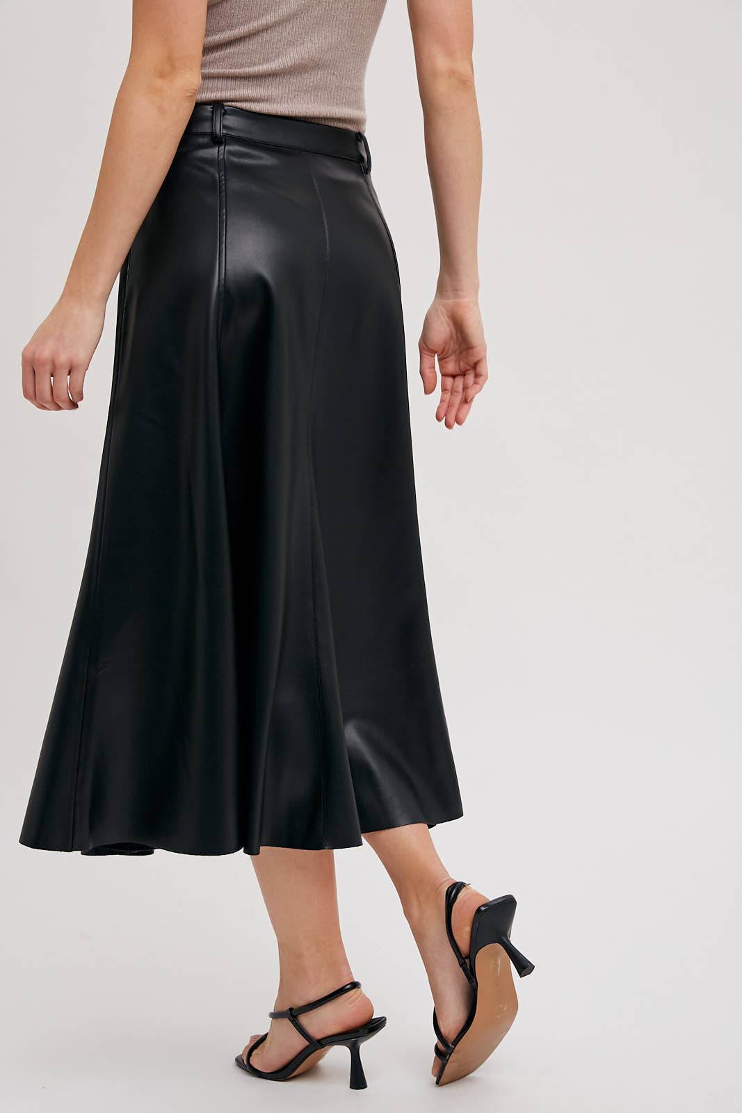 FAUX LEATHER FLARE MIDI SKIRT: Black